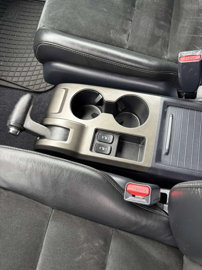 Honda Cr-v 2.2, снимка 11 - Автомобили и джипове - 53488248