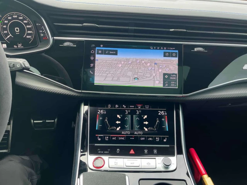 Audi RSQ8 * performance * Bang & Olufsen* PANO* KEYLESS* ПОД, снимка 9 - Автомобили и джипове - 53534339