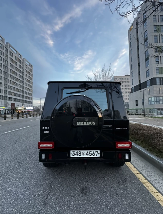 Mercedes-Benz G 63 AMG BRABUS | DVD, снимка 4 - Автомобили и джипове - 54430750