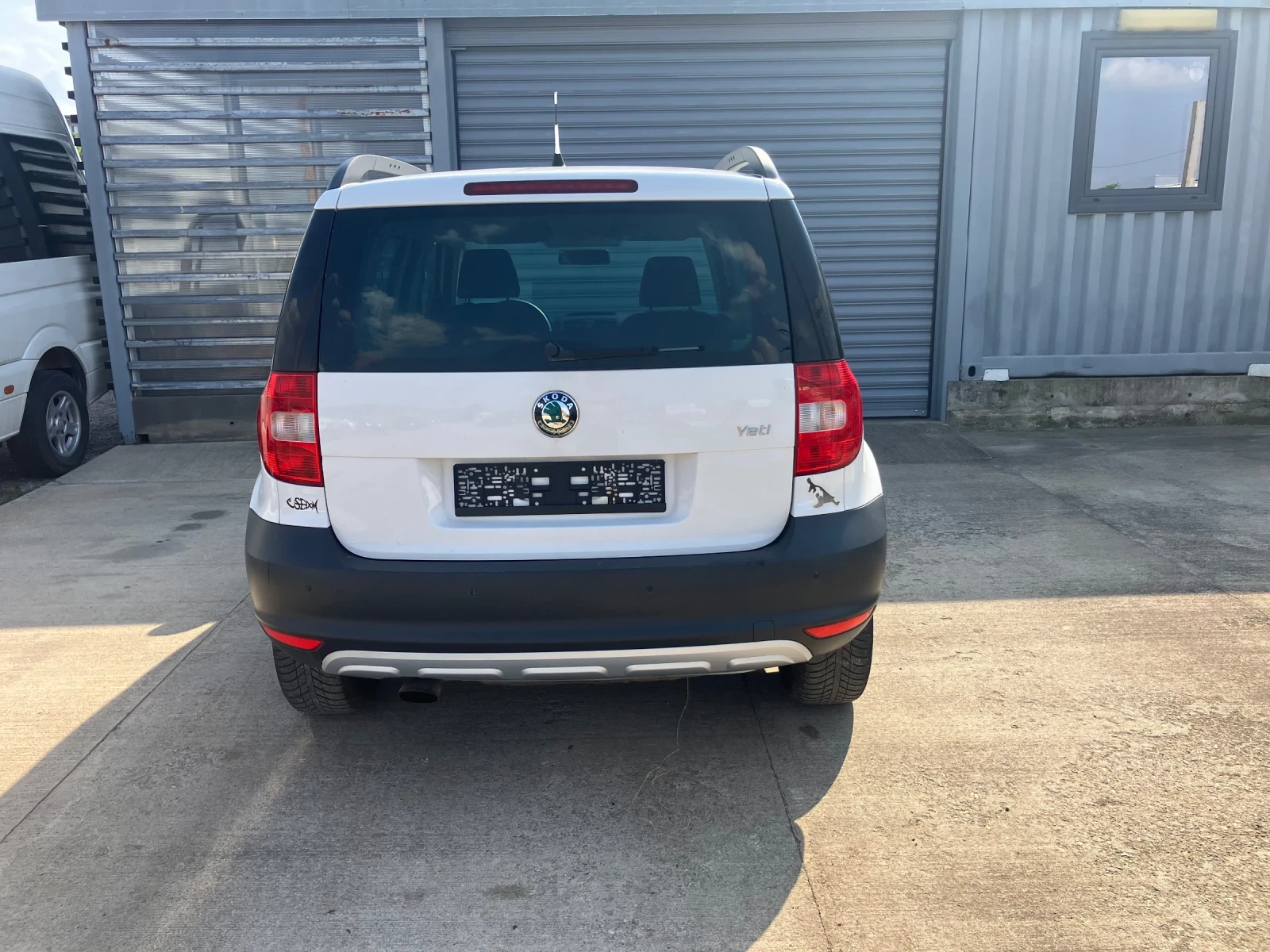 Skoda Yeti 1.2 T, снимка 11 - Автомобили и джипове - 47004256