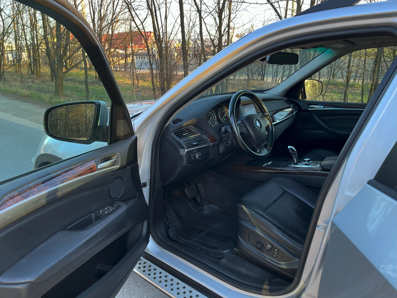 BMW X5 3.0si - изображение 9