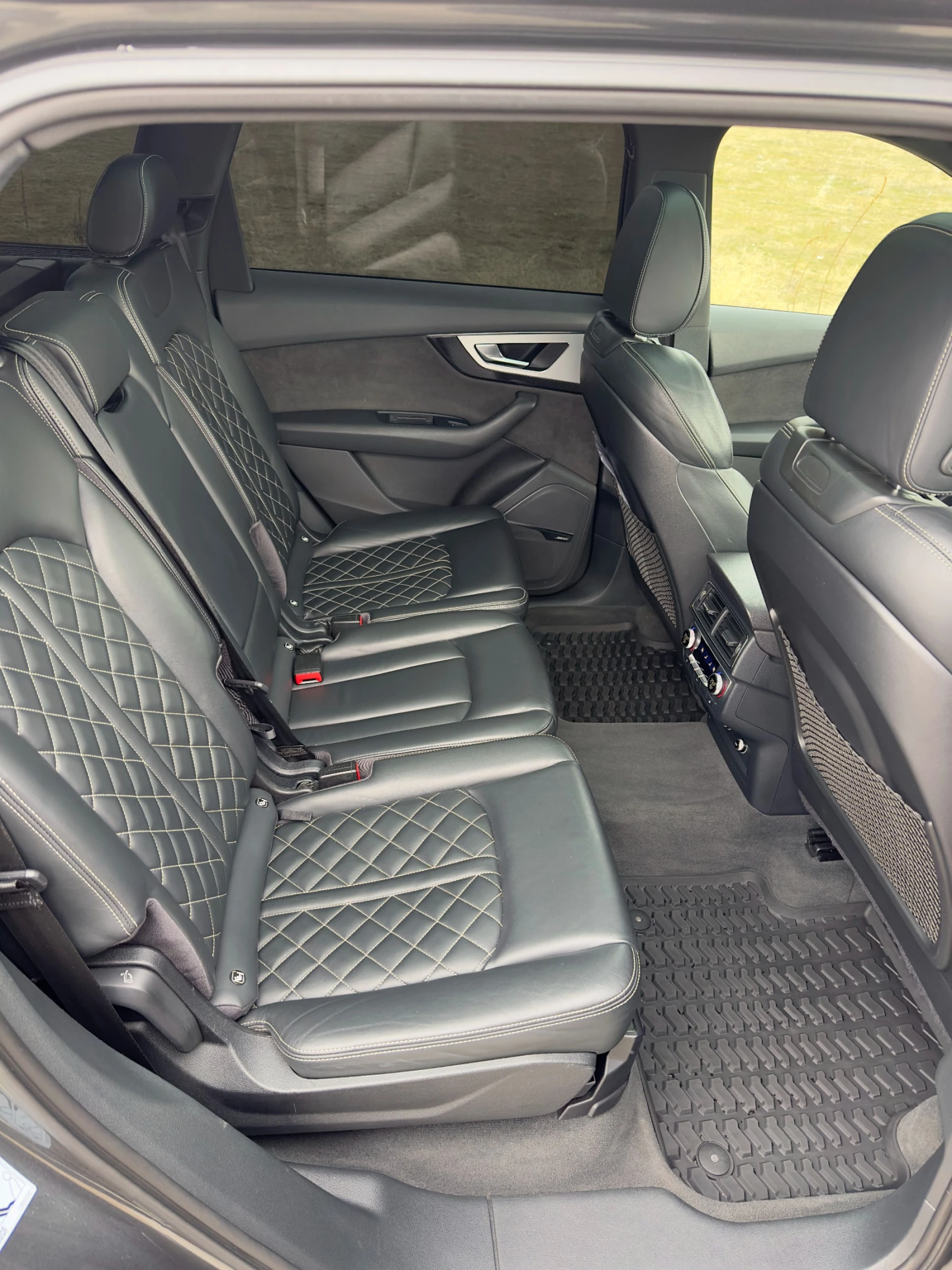 Audi SQ7 | Mobile.bg   4