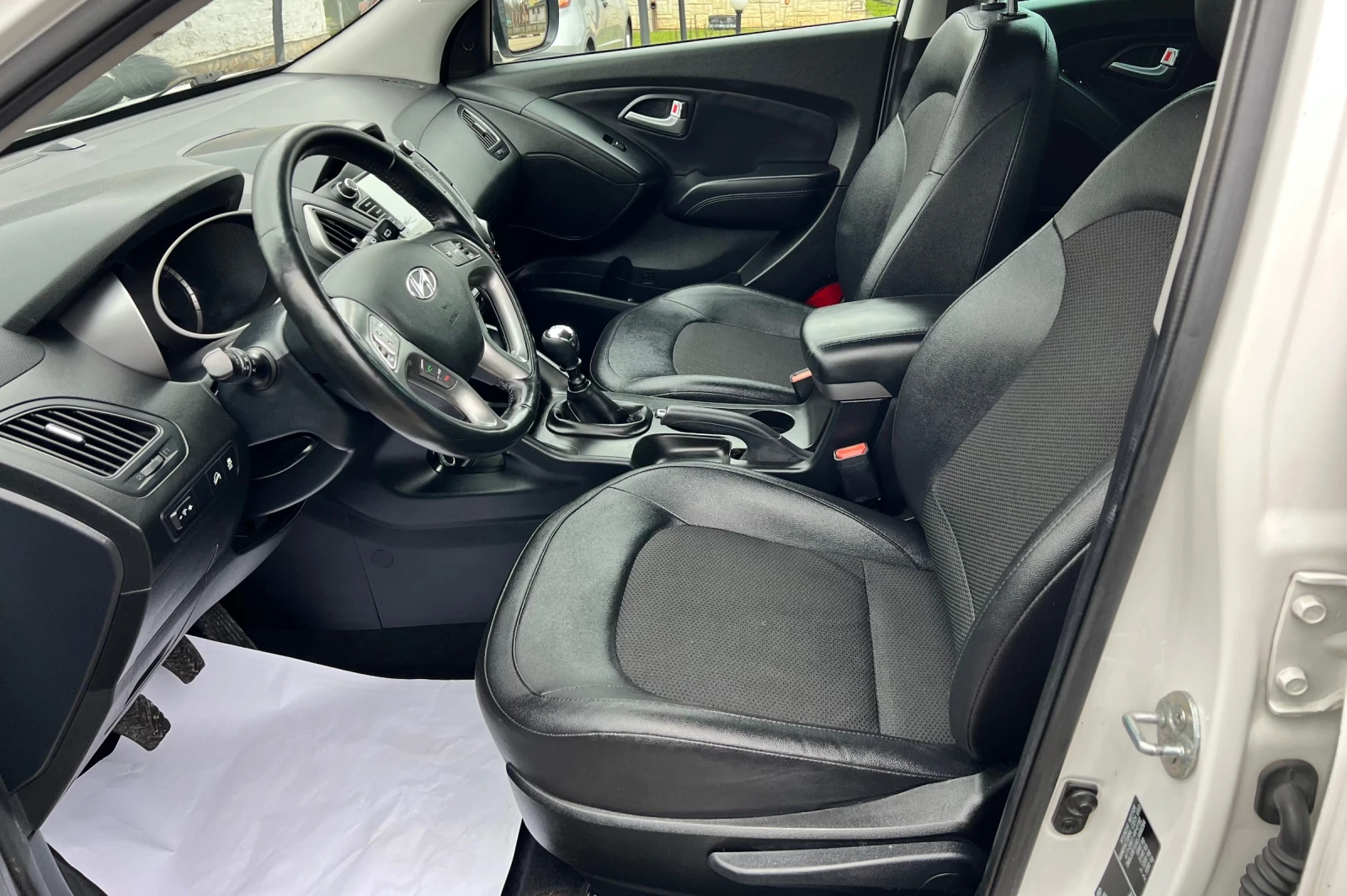 Hyundai IX35 1.7 CRDI Facelift KEYLESS NAVI ������ ������� | Mobile.bg � ����������� 9