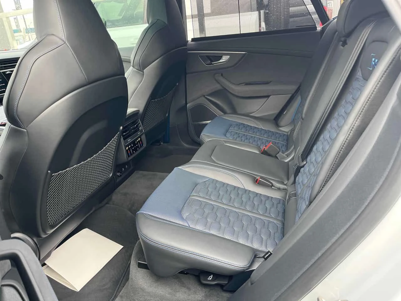 Audi RSQ8 * performance * Bang & Olufsen* PANO* KEYLESS* ��� | Mobile.bg � ����������� 11