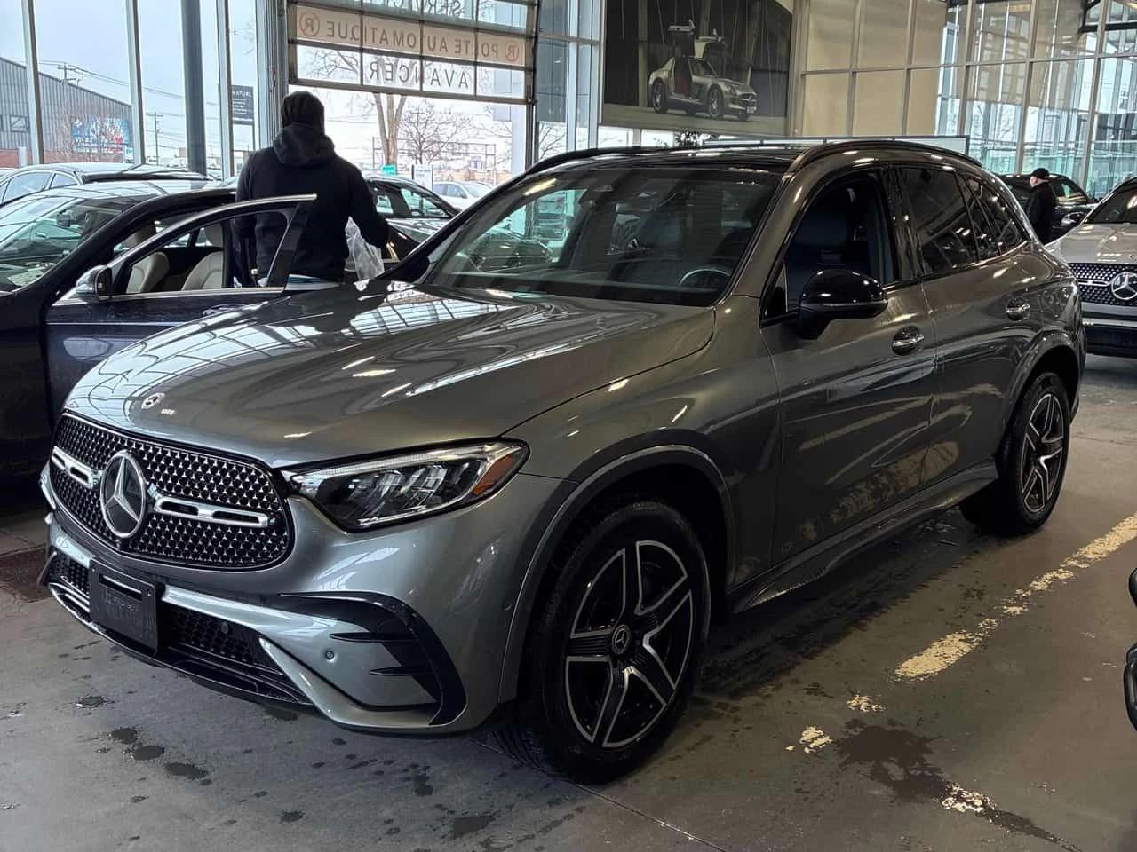 Mercedes-Benz GLC 300  CARFAX