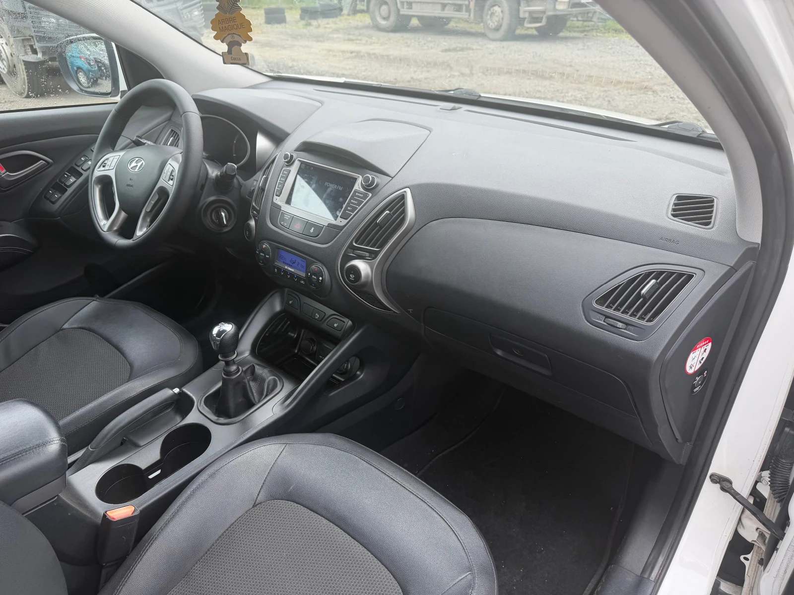 Hyundai IX35 1, 7 diz face, снимка 13 - Автомобили и джипове - 54477849