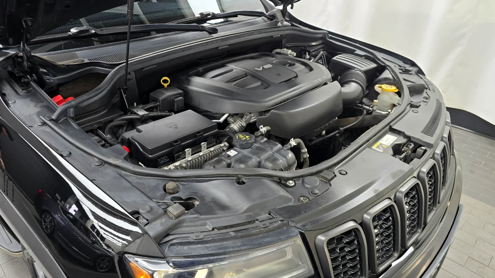 Jeep Grand cherokee limited X 3.6, снимка 17 - Автомобили и джипове - 54494150