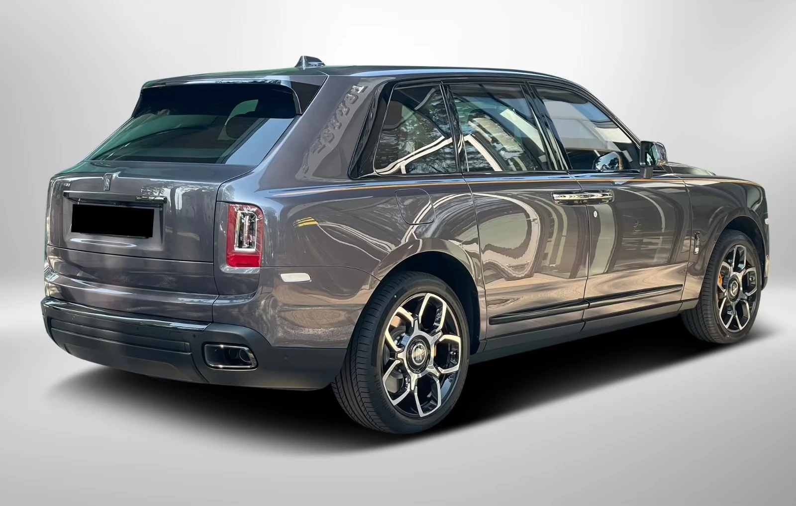 Rolls-Royce Cullinan Black Badge Shooting Star Bespoke, снимка 6 - Автомобили и джипове - 54667900
