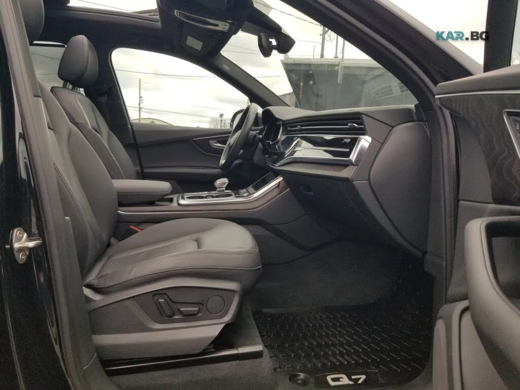 Audi Q7 * Komfort* * HeadUp* AвтоКредит* (ЦЕНА ДО БГ), снимка 10 - Автомобили и джипове - 55298752