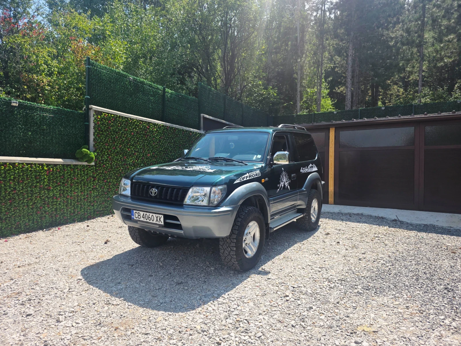 Toyota Land cruiser 3.0 D-4D 163к.с., снимка 2 - Автомобили и джипове - 55595991