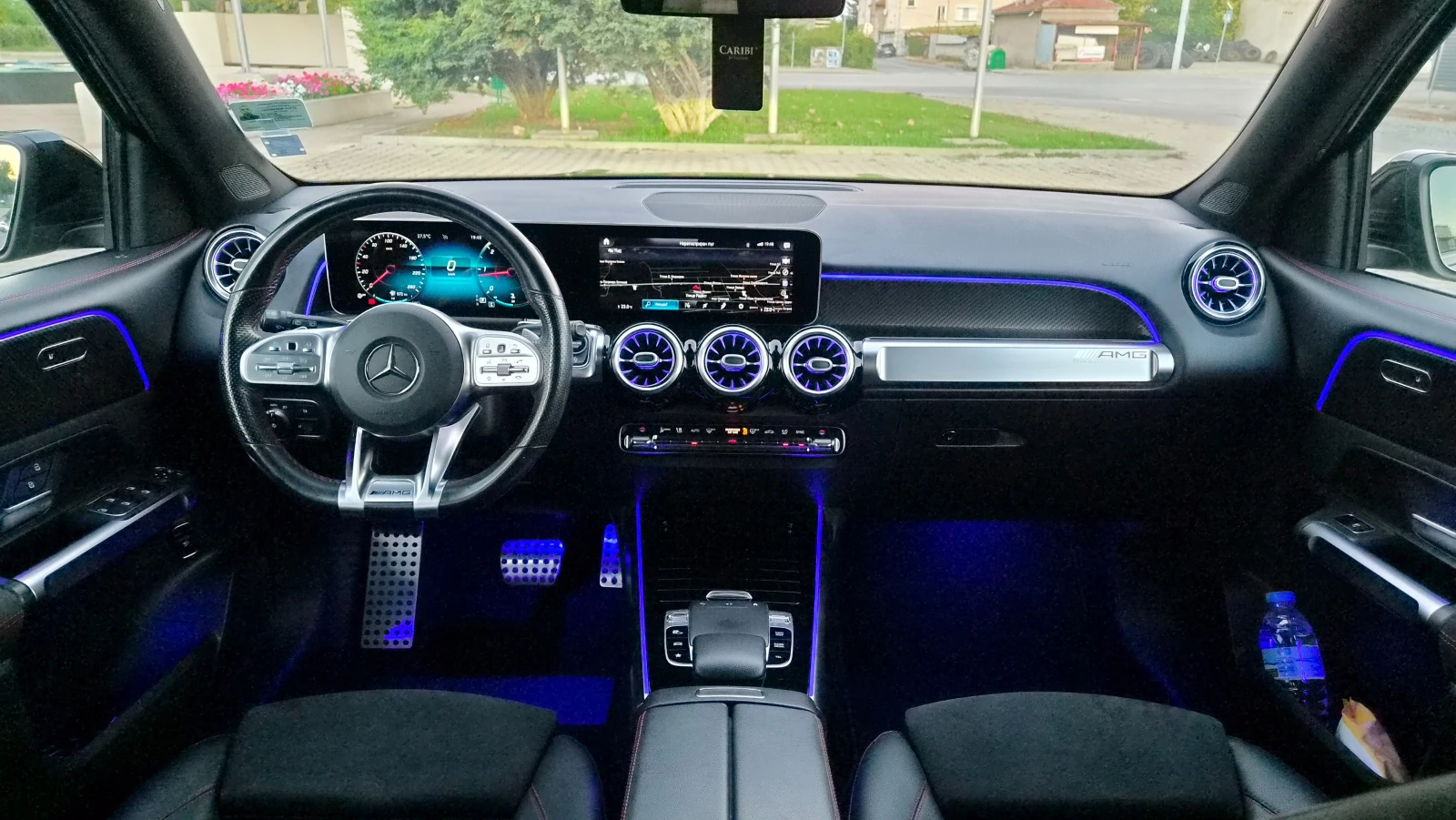Mercedes-Benz GLB 200 CDI 4Matic AMG Keyless-go Ambient Camera , снимка 9 - Автомобили и джипове - 55965631