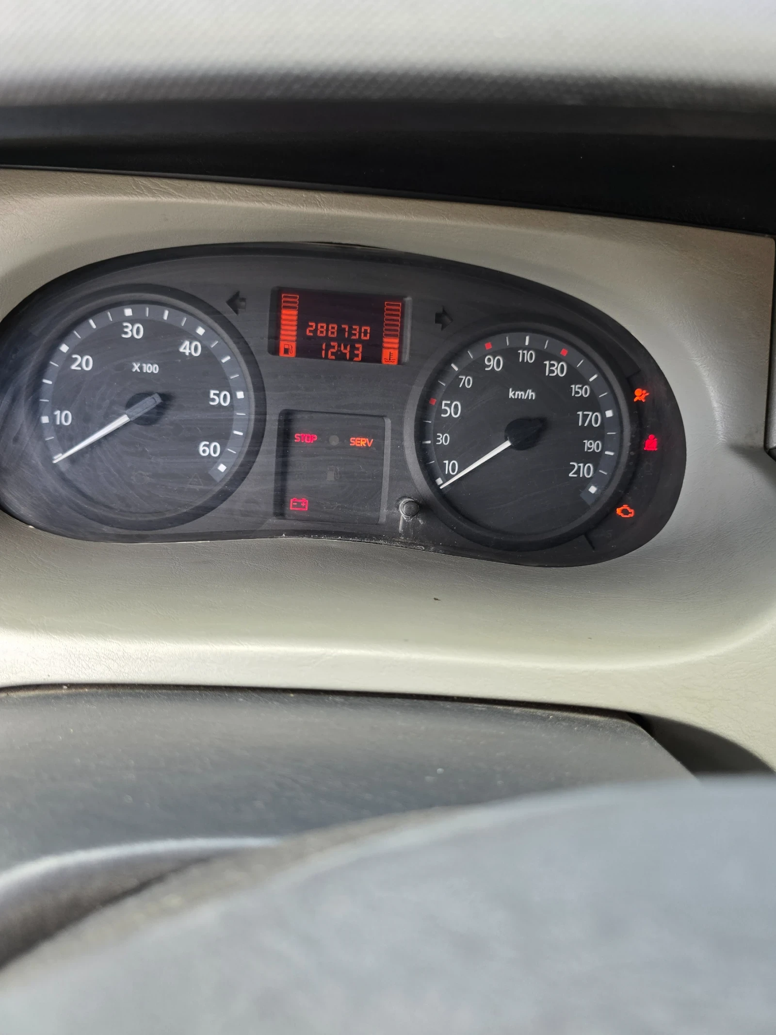 Renault Trafic, снимка 5 - Бусове и автобуси - 54948457