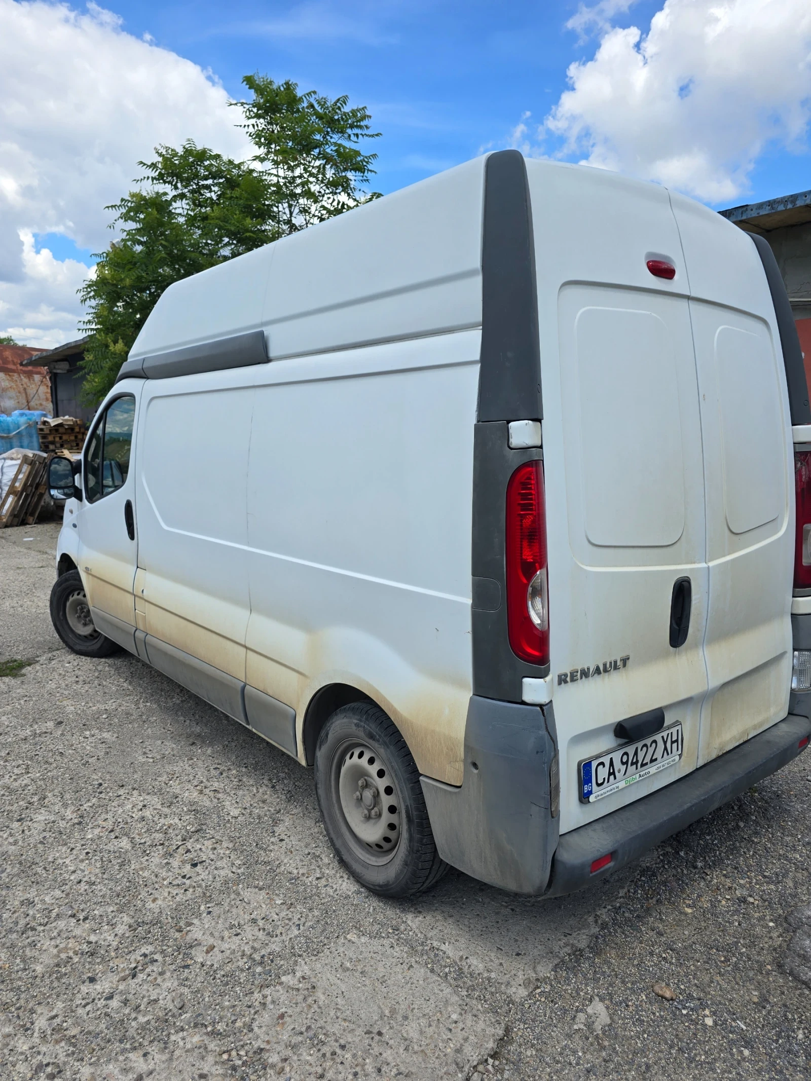 Renault Trafic, снимка 3 - Бусове и автобуси - 54948457