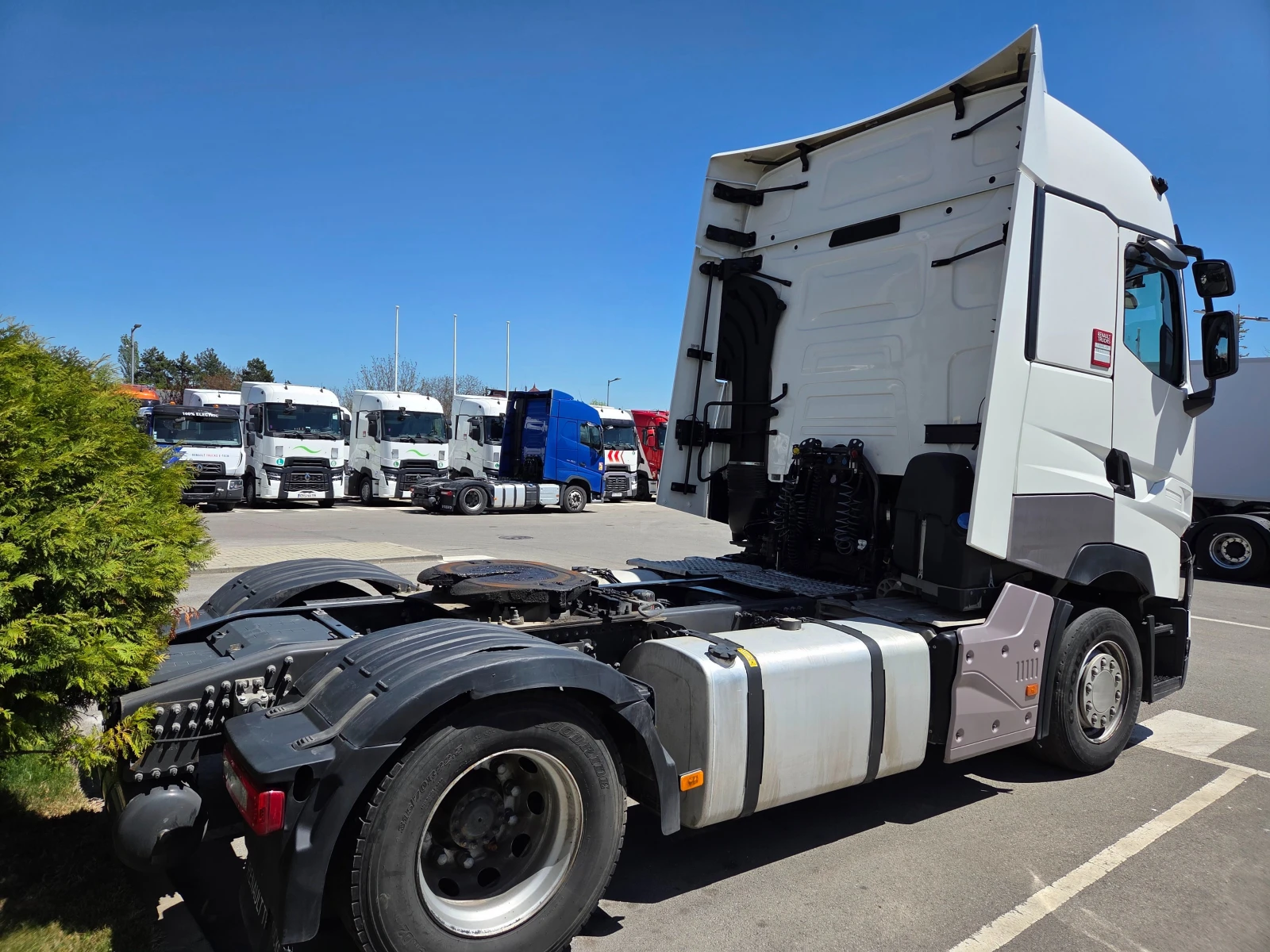 Renault T Стандартен - изображение 3