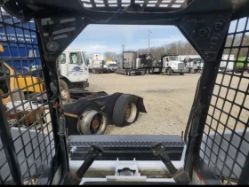 Мини челни товарачи Bobcat 773, снимка 5