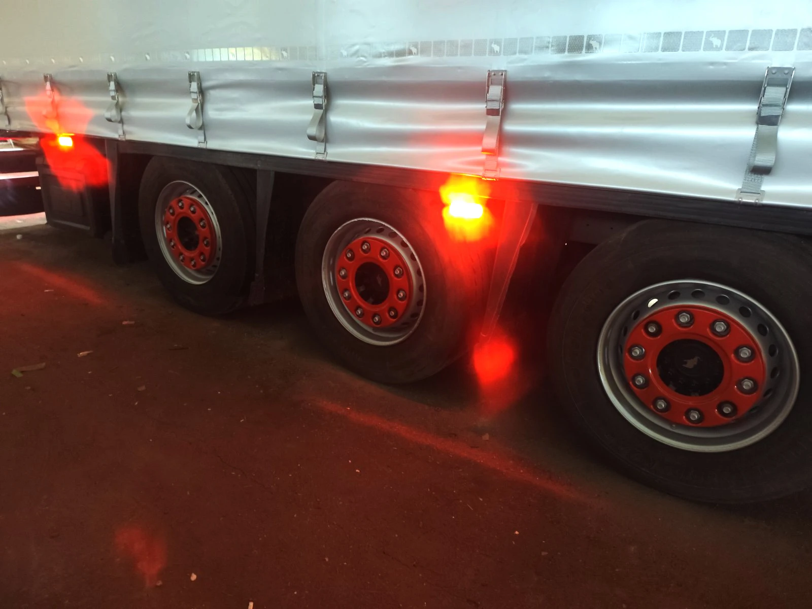 ����������� Schmitz Varius | Mobile.bg � ����������� 6
