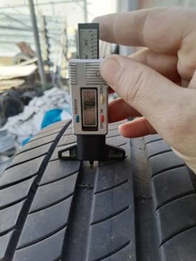 Гуми Летни 245/45R18, снимка 4