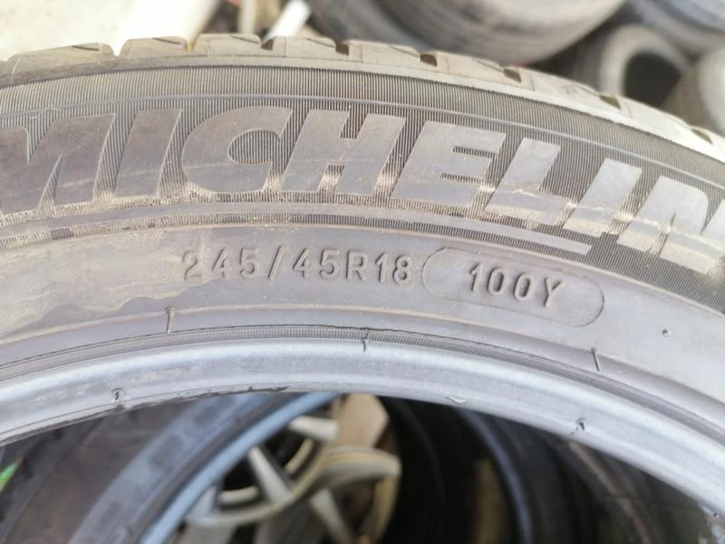 Гуми Летни 245/45R18, снимка 9 - Гуми и джанти - 31528433