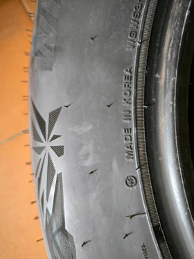 Гуми Зимни 205/70R15, снимка 4 - Гуми и джанти - 48363610