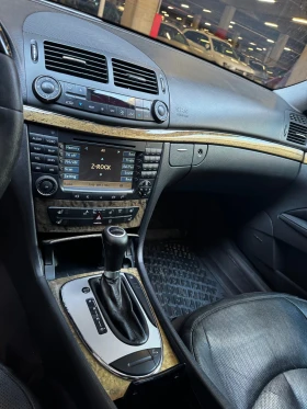 Mercedes-Benz E 320 4-MATIC, снимка 6