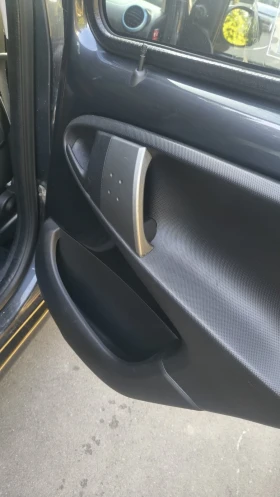 Toyota Aygo benzin 87 000km!, снимка 10