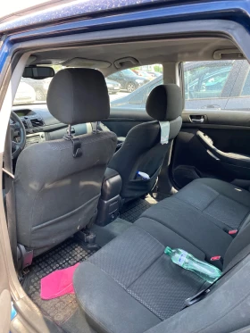 Обява за продажба на Toyota Avensis 1.8 VVTI ~2 500 лв. - изображение 4