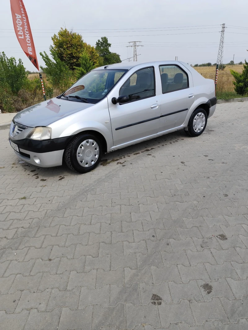 Dacia Logan, снимка 4 - Автомобили и джипове - 48628153