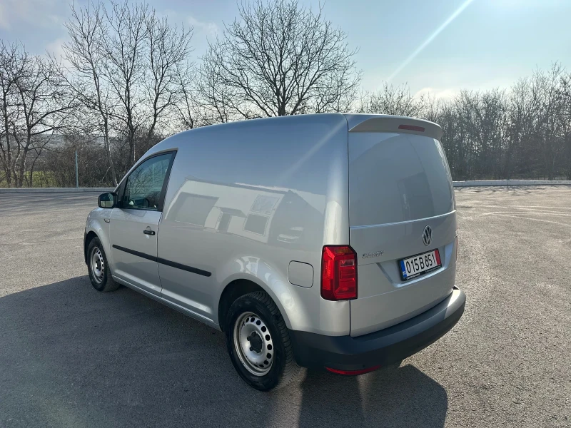 VW Caddy 2.0 tdi bluenotion, снимка 3 - Автомобили и джипове - 49074572