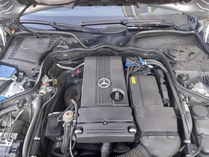 Mercedes-Benz E 200 Kompressor * AMG * LPG* , снимка 16 - Автомобили и джипове - 49087077