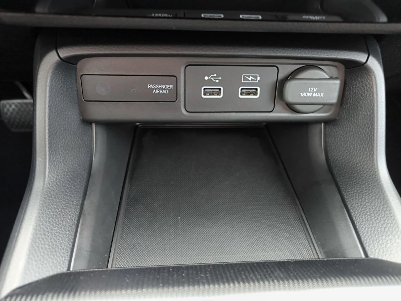 Honda Civic HEV* HYBRID* ELEGANCE* NAVI* CAM* DISTR* , снимка 11 - Автомобили и джипове - 50189740