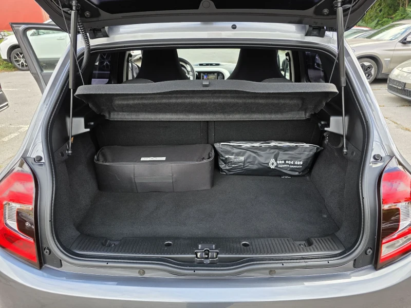 Renault Twingo 27.12.2022г. 28225км.гаранция, снимка 11 - Автомобили и джипове - 51883656