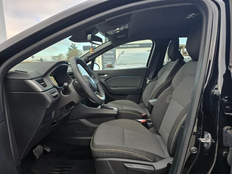 Renault Captur 1.3 Tce Techno, снимка 6 - Автомобили и джипове - 52754397