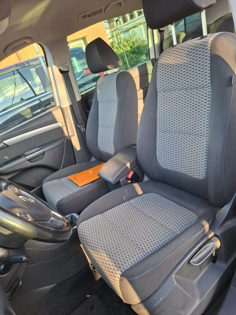 VW Sharan 2.0TDI, снимка 15 - Автомобили и джипове - 52815445