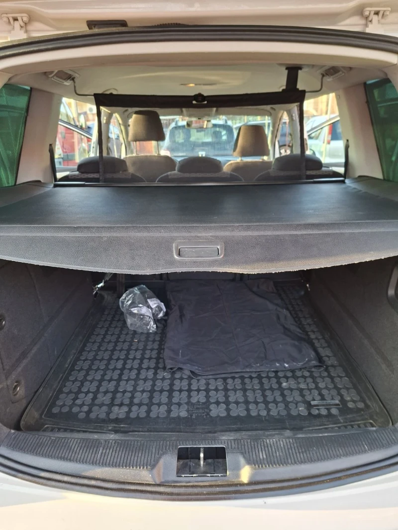 VW Sharan 2.0TDI, снимка 10 - Автомобили и джипове - 52815445