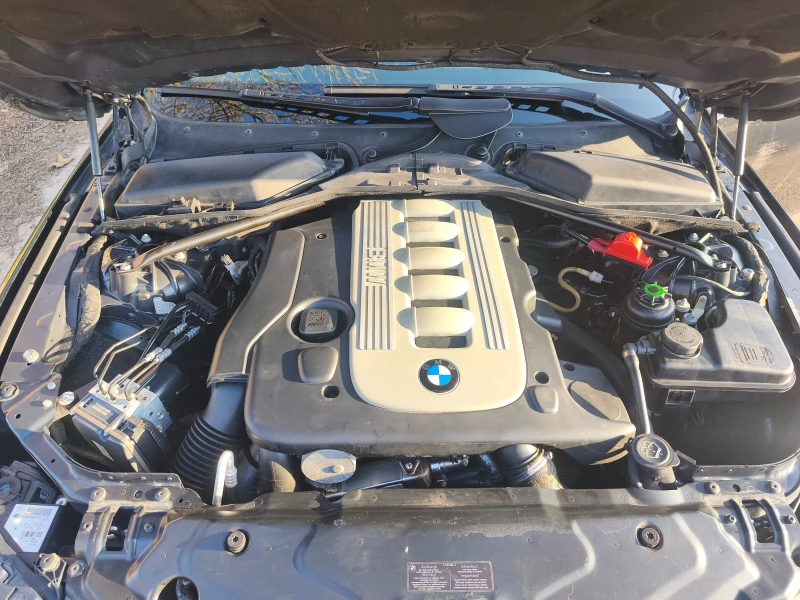 BMW 530 4x4 facelift M-paket, снимка 14 - Автомобили и джипове - 52889017