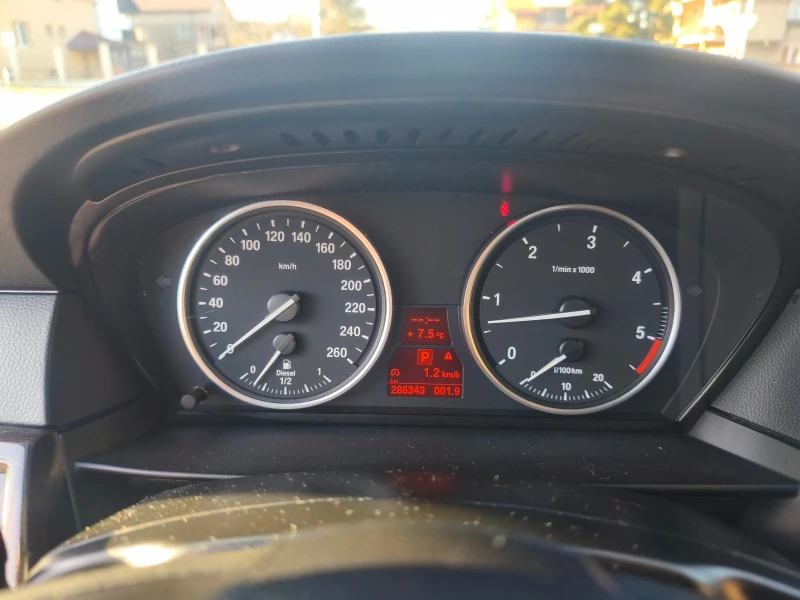 BMW 530 4x4 facelift M-paket, снимка 13 - Автомобили и джипове - 52889017