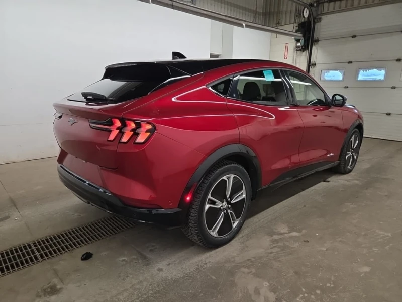 Ford Mustang Mach-E * PREMIUM * 2 КЛЮЧА* ПОДГРЕВ* , снимка 3 - Автомобили и джипове - 53470480