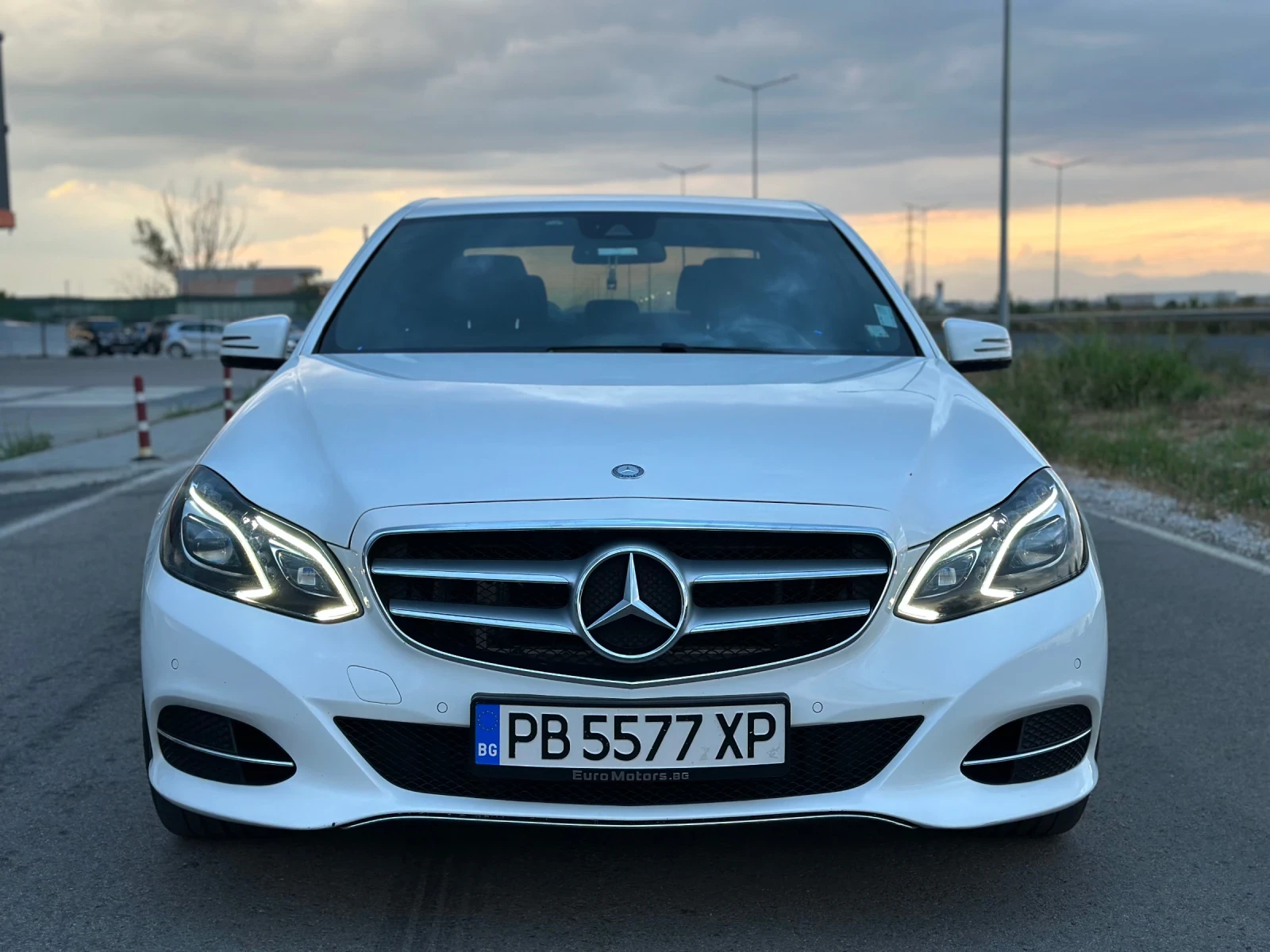 Mercedes-Benz E 220 9G - изображение 8