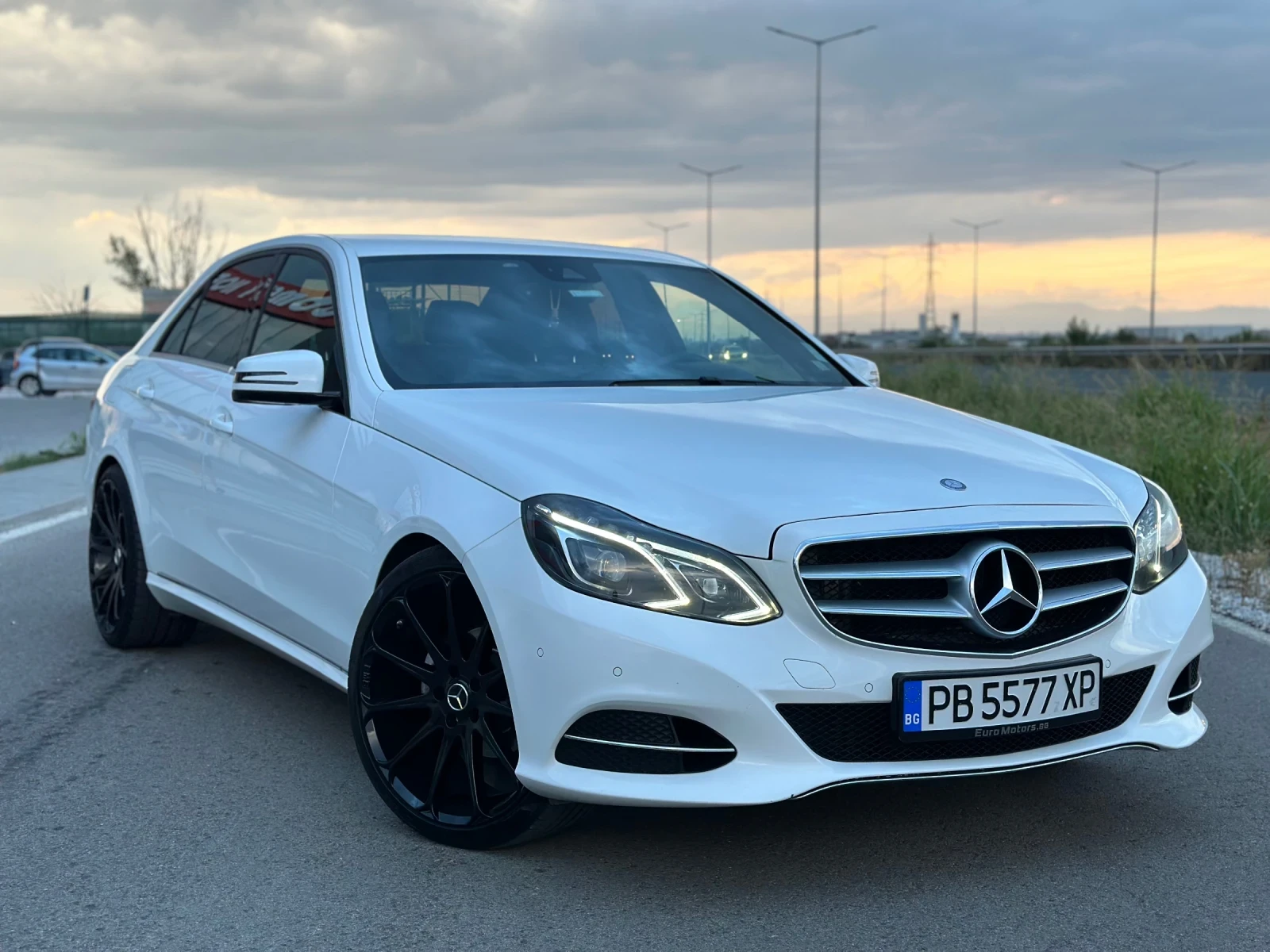 Mercedes-Benz E 220 9G - [1] 