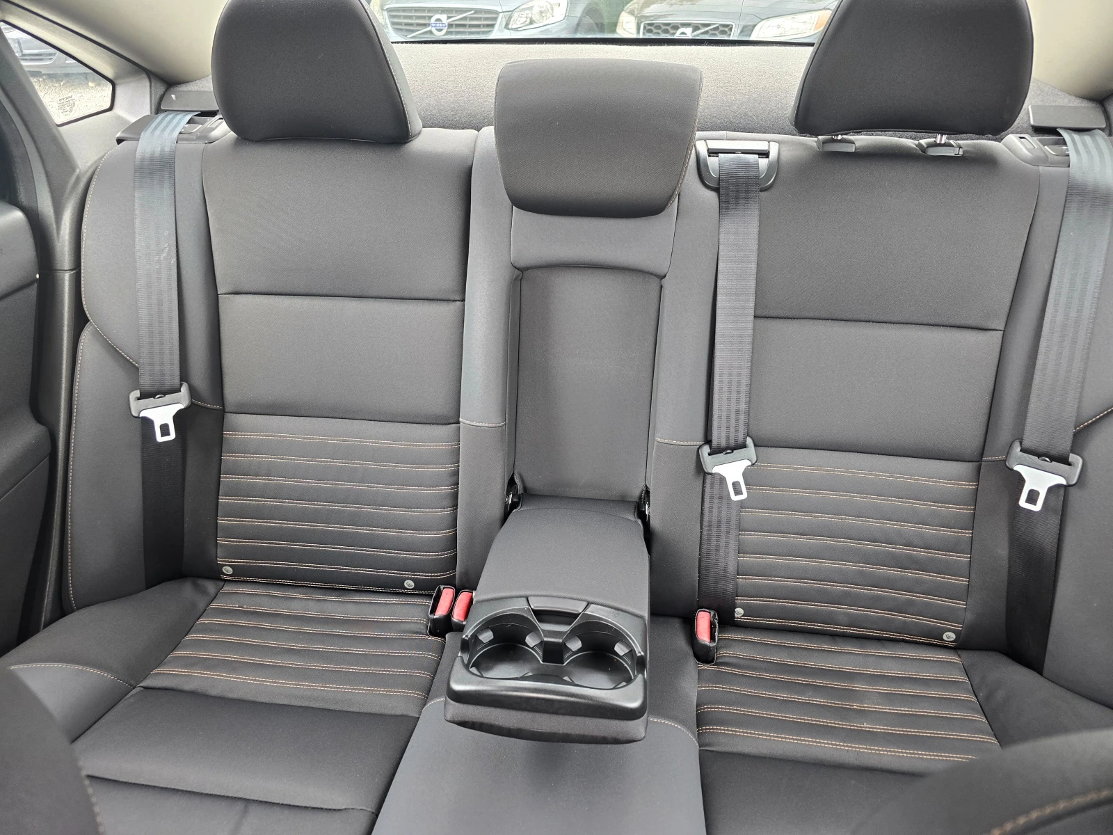 Volvo S40 2.0D-136 .--6  | Mobile.bg   14