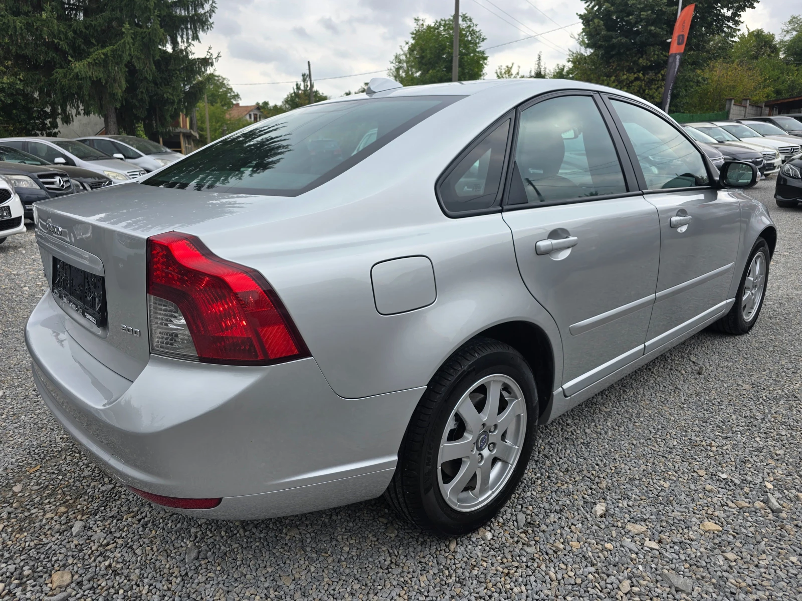 Volvo S40 2.0D-136 К.С-КЛИМАТРОНИК-6 СКОРОСТИ - изображение 6