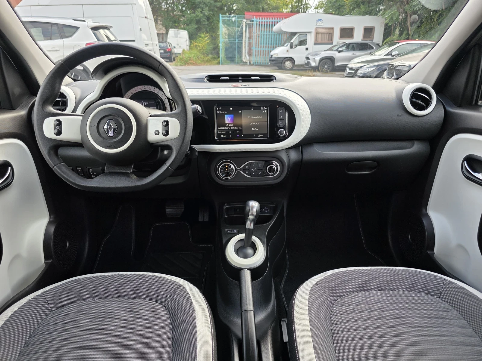 Renault Twingo 27.12.2022. 28225. | Mobile.bg   14