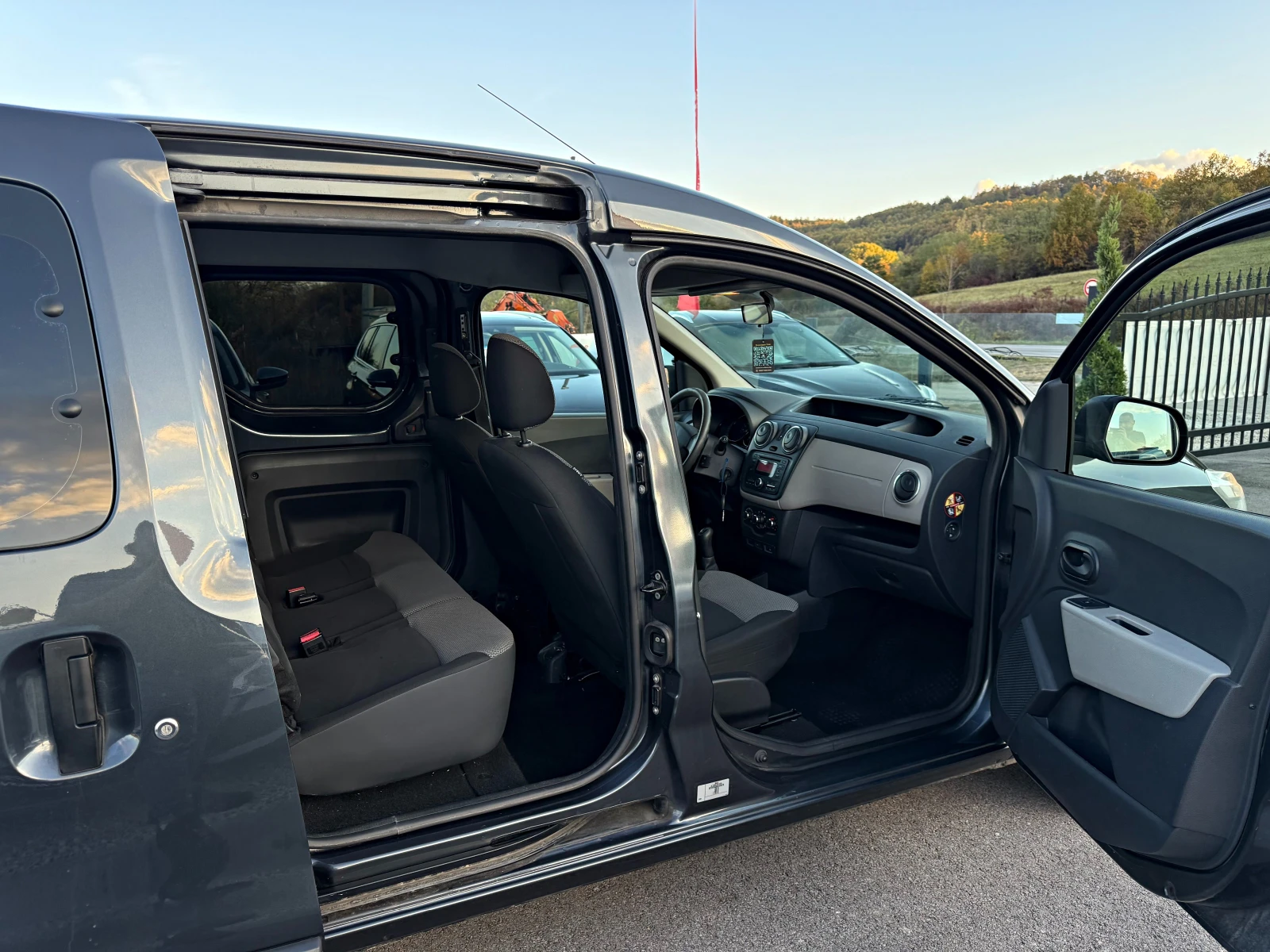 Dacia Dokker 1.6 83кс КЛИМАТИК | Mobile.bg — изображение 7