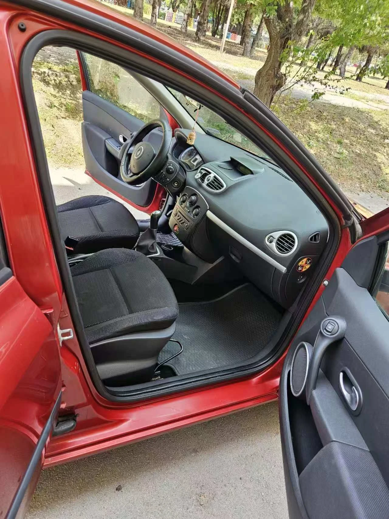 Renault Clio  - изображение 5