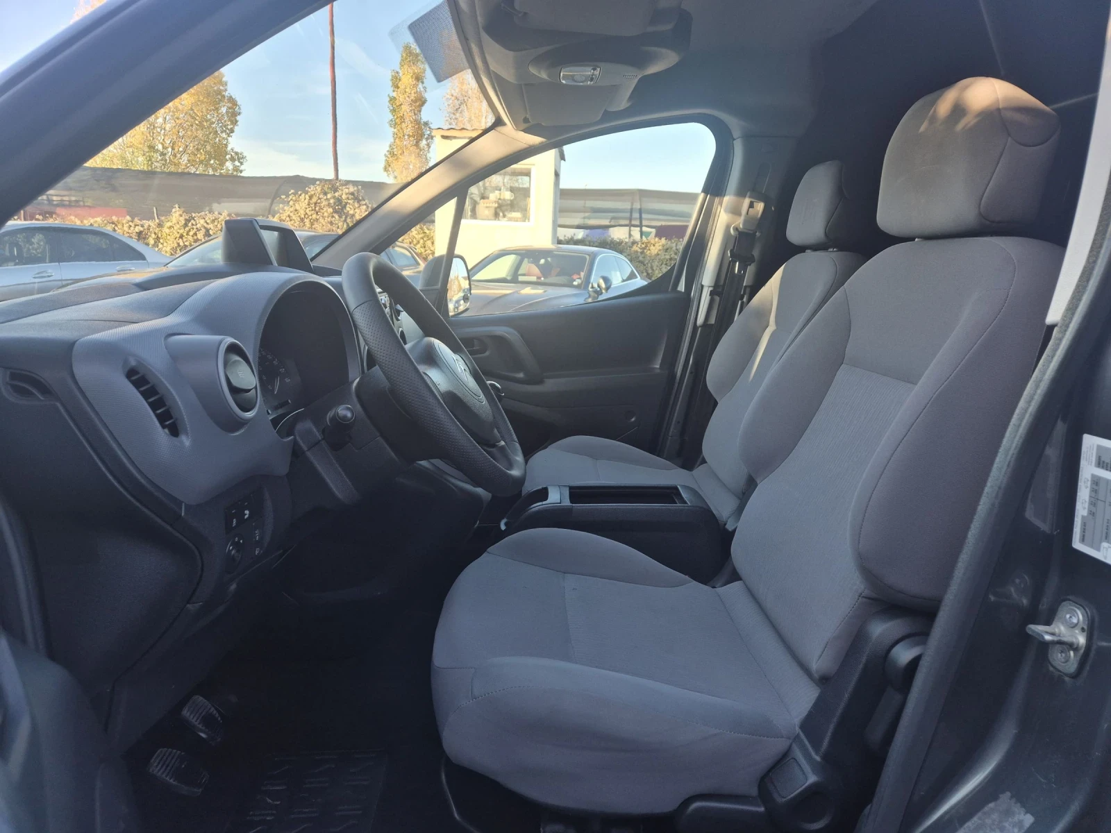 Peugeot Partner 1.6hdi///MAXI///НАВИГАЦИЯ - изображение 9