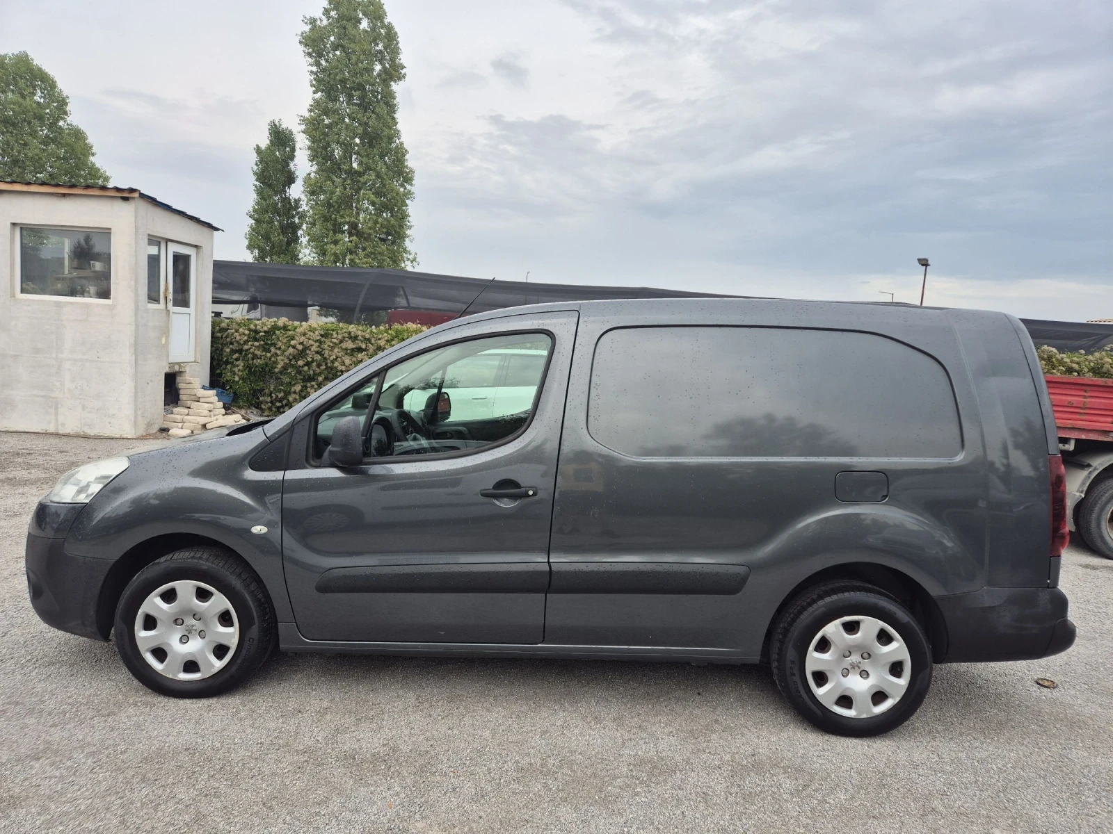 Peugeot Partner 1.6hdi///MAXI///НАВИГАЦИЯ - изображение 2