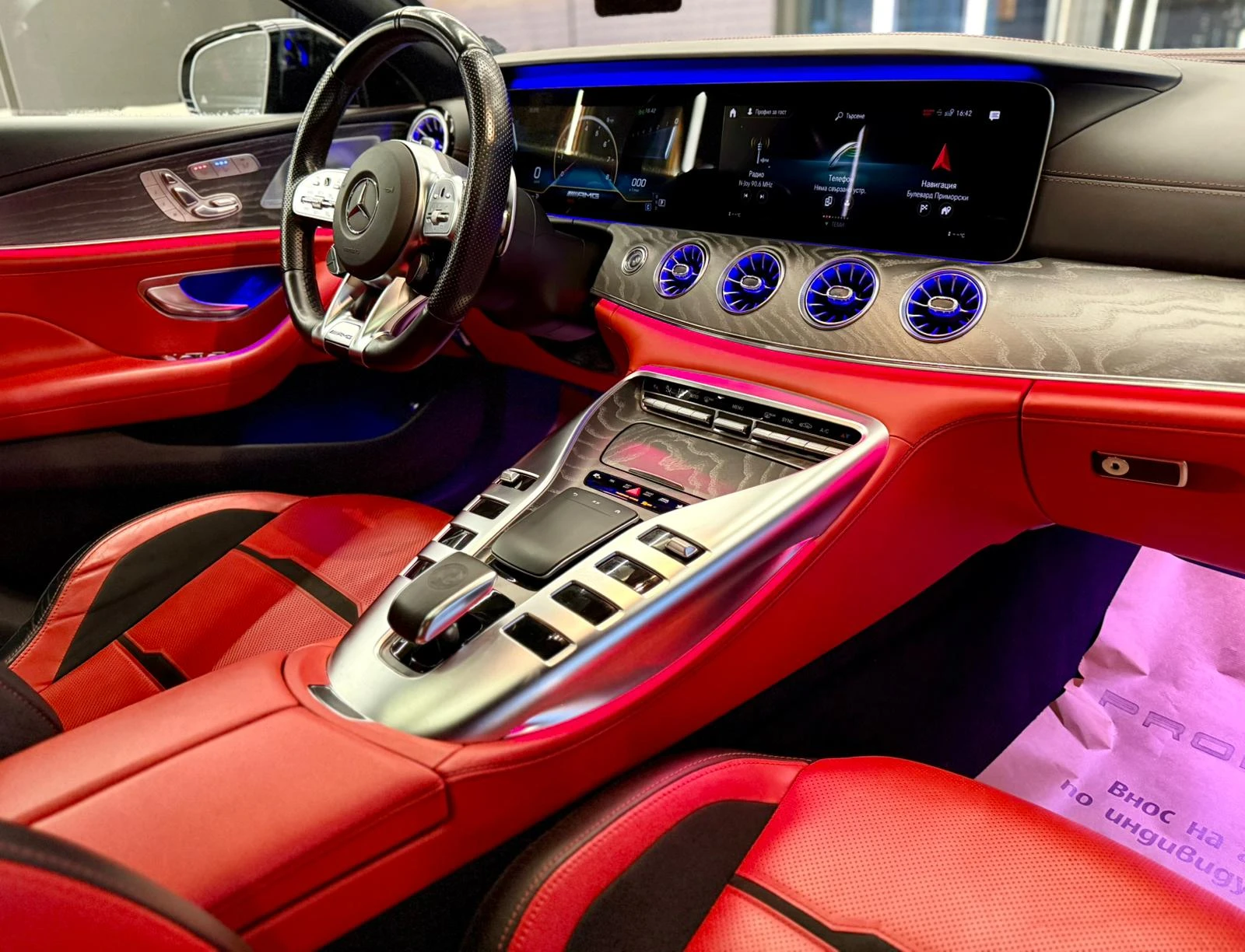 Mercedes-Benz GT 43 AMG 4Matic+ Burm* Обдух* Лизинг* 63S Pack - изображение 9