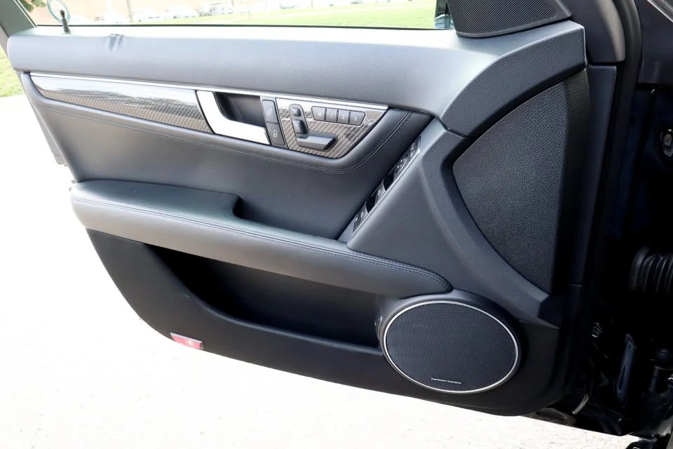 Mercedes-Benz C 63 AMG FINAL EDITION * * CARFAX * * АВТОКРЕДИТ * *  - изображение 10