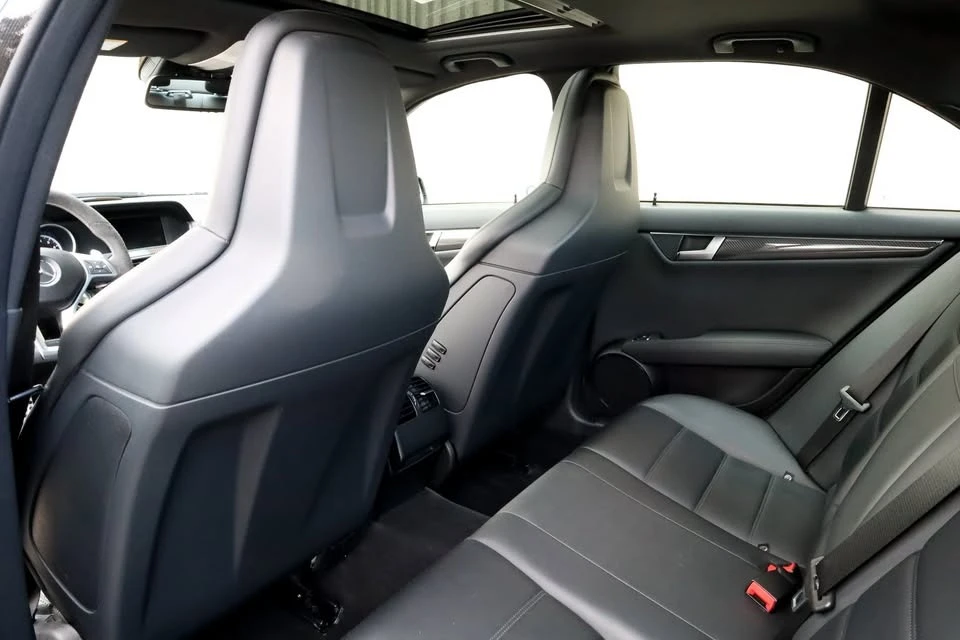 Mercedes-Benz C 63 AMG FINAL EDITION * * CARFAX * *  * *  | Mobile.bg   17