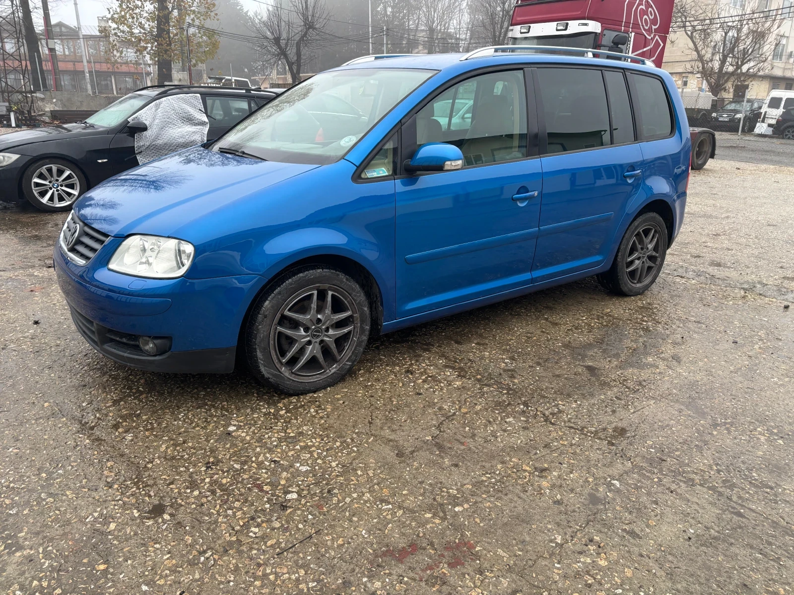 VW Touran 2.0 TDI 140 ps - изображение 6